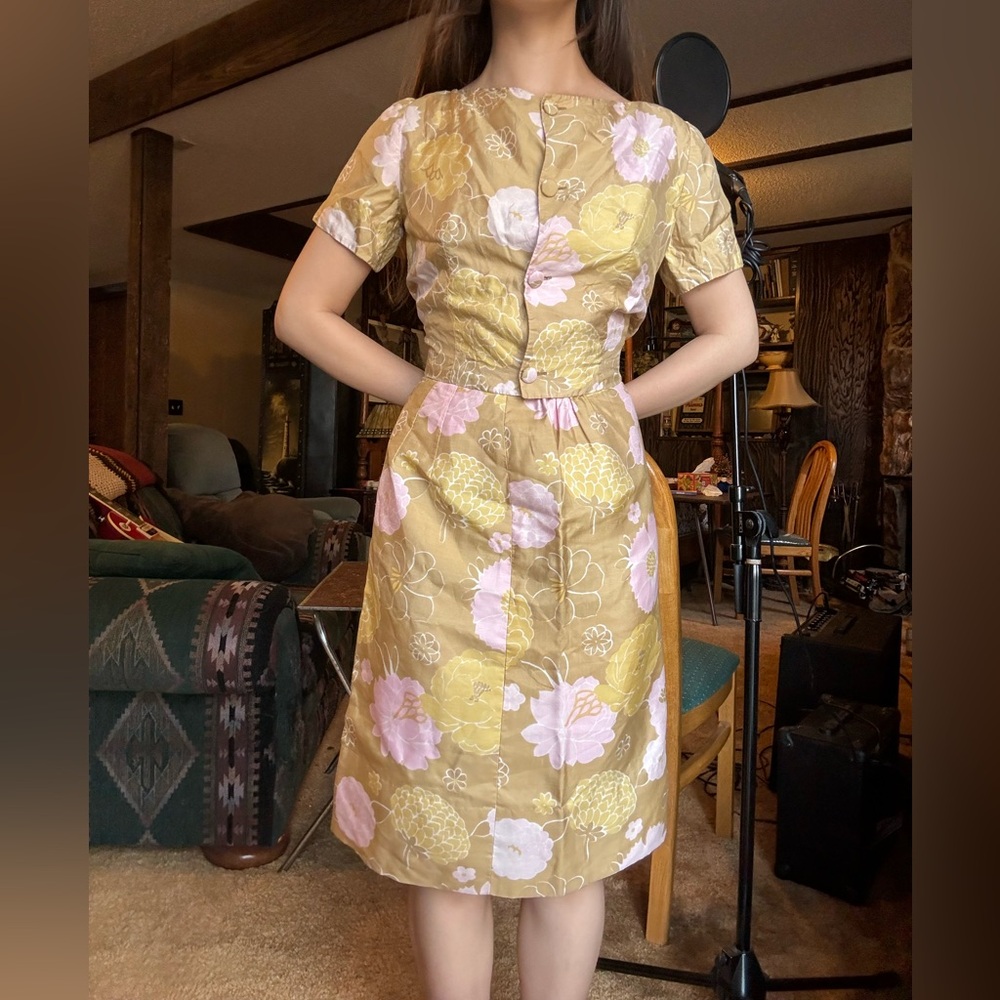 Floral gold and pink vintage top and skirt set.